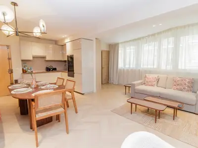 Ferienwohnung für 7 Personen (74 m²) in Paris 10/10