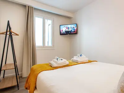 Ferienwohnung für 9 Personen (48 m²) in Paris 9/10