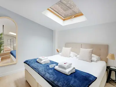 Ferienwohnung für 9 Personen (64 m²) in Paris 10/10