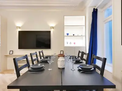 Ferienwohnung für 9 Personen (120 m²) in Paris 8/10