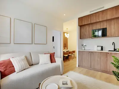 Ferienwohnung für 7 Personen (46 m²) in Paris 10/10