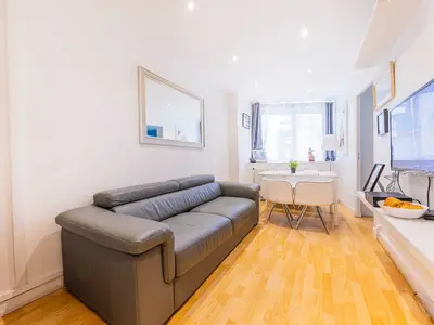 Ferienwohnung für 5 Personen (40 m²) in Paris 1/10