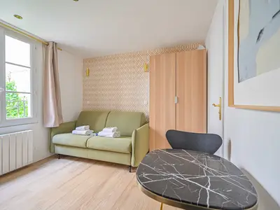 Ferienwohnung für 3 Personen (14 m²) in Paris 9/10
