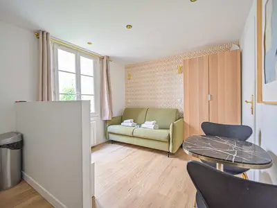 Ferienwohnung für 3 Personen (14 m²) in Paris 10/10