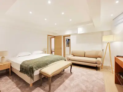 Ferienwohnung für 13 Personen (128 m²) in Paris 4/10