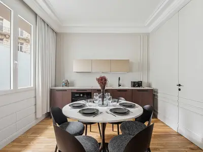 Ferienwohnung für 7 Personen (50 m²) in Paris 10/10