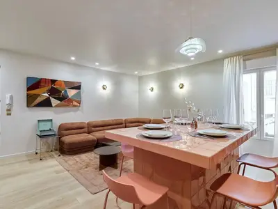 Ferienwohnung für 7 Personen in Paris 10/10