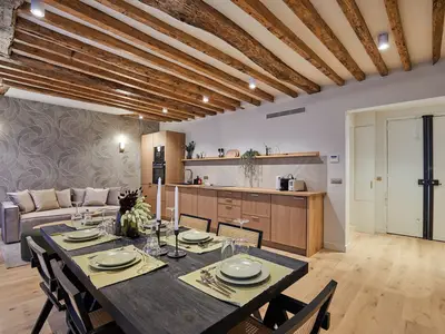 Ferienwohnung für 9 Personen in Paris 7/10