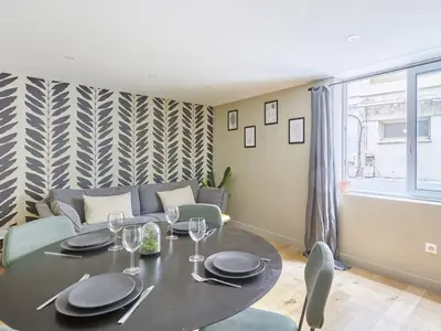Ferienwohnung für 7 Personen (49 m²) in Paris 10/10