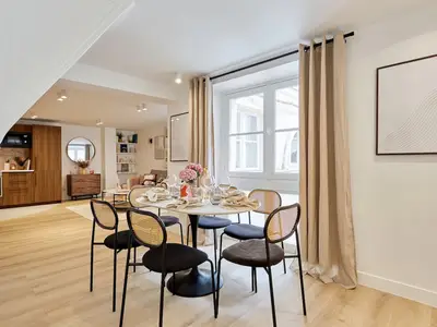 Ferienwohnung für 7 Personen (107 m²) in Paris 2/10
