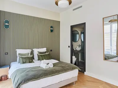 Ferienwohnung für 9 Personen in Paris 3/10