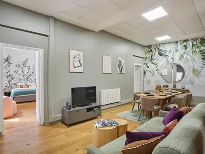 Ferienwohnung für 9 Personen (101 m²) in Paris 1/10