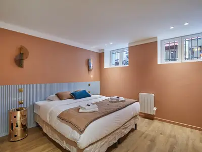 Ferienwohnung für 7 Personen (91 m²) in Paris 3/10