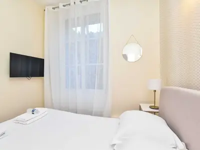 Ferienwohnung für 5 Personen (45 m²) in Paris 10/10