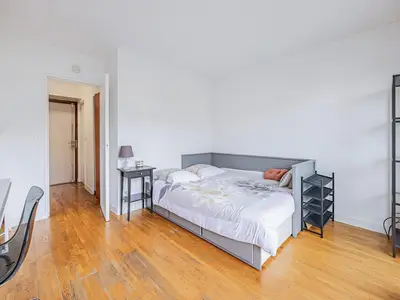 bed