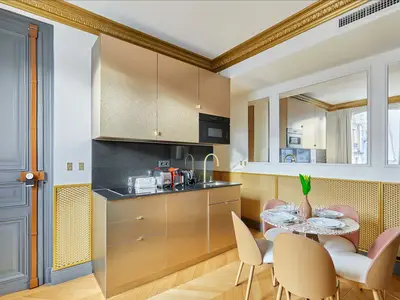 Ferienwohnung für 5 Personen (45 m²) in Paris 8/10