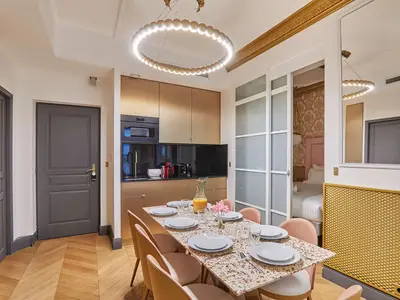 Ferienwohnung für 9 Personen (56 m²) in Paris 10/10