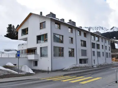 Ferienwohnung für 5 Personen (70 m²) in Parpan 1/10