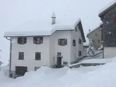 Ferienwohnung für 4 Personen (85 m²) in Parsonz 1/10