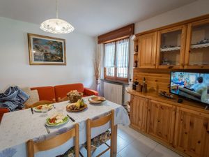 23874066-Ferienwohnung-4-Parzanica-300x225-2