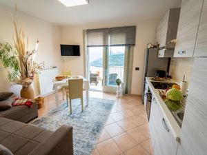 23874036-Ferienwohnung-2-Parzanica-300x225-2