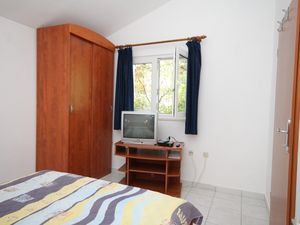 19127980-Ferienwohnung-4-Pasadur-300x225-5