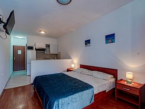 19127996-Ferienwohnung-2-Pasadur-300x225-2