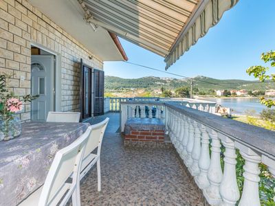 balcony-terrace