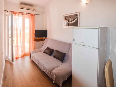 Ferienwohnung für 3 Personen (40 m²) in Pašman 9/10