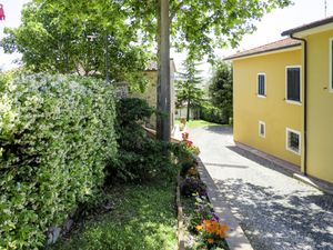 23851704-Ferienwohnung-4-Pastina-300x225-4