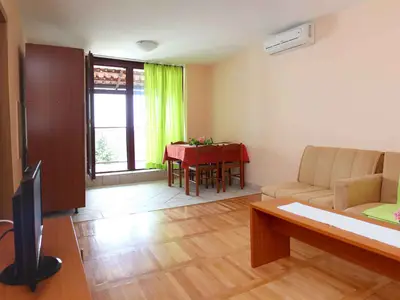 Ferienwohnung für 5 Personen (60 m²) in Pavicini 5/10