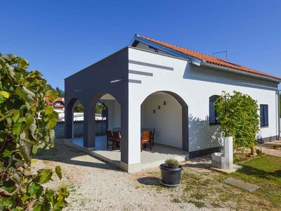 Ferienwohnung für 4 Personen (56 m²) in Pavicini 1/10