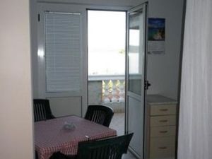 21759681-Ferienwohnung-0-Pašman-300x225-5