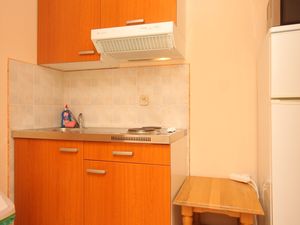 18321592-Ferienwohnung-3-Pašman-300x225-3