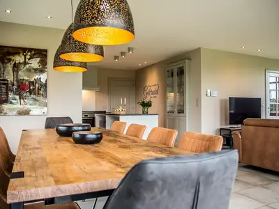 DiningRoom
