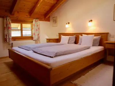 ferienwohnunghofseitn-schlafzimmer492835