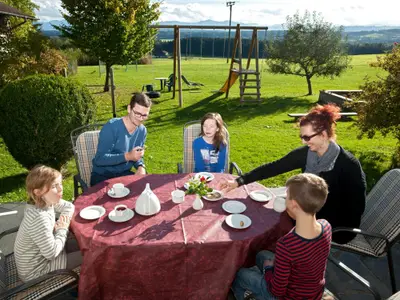 ferienwohnungsonneneck-terrasse