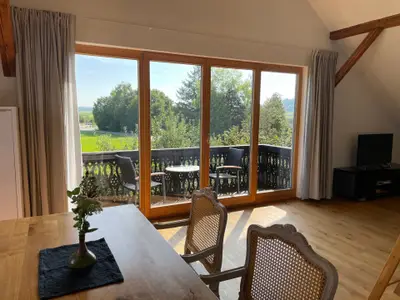 Ferienwohnung für 2 Personen (65 m²) in Peißenberg 9/10