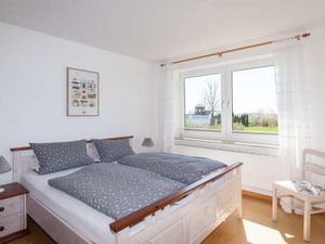 18140247-Ferienwohnung-4-Pellworm-300x225-1