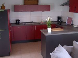 23953806-Ferienwohnung-2-Pellworm-300x225-3