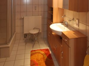 5493815-Ferienwohnung-2-Pellworm-300x225-5