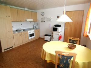 18156734-Ferienwohnung-2-Pellworm-300x225-3