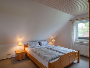 18138516-Ferienwohnung-2-Pellworm-300x225-1