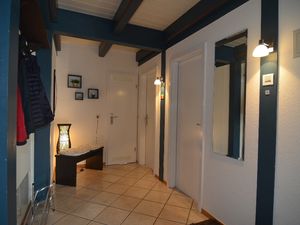 23519124-Ferienwohnung-2-Pellworm-300x225-3