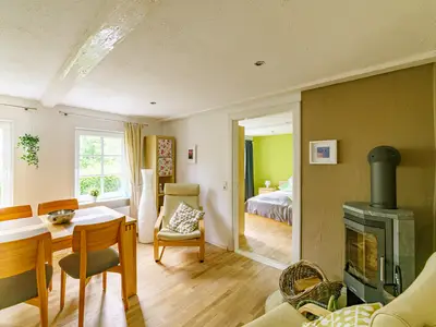 Esszimmer mit Kaminofen