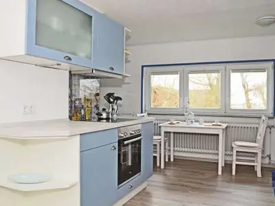 KITCHEN, INSIDE