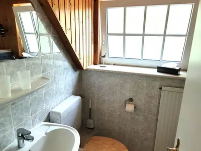 INSIDE, BATHROOM