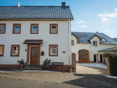 Blick auf den Maijeschhof
