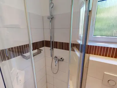 Ferienwohnung für 4 Personen mit Terrasse und Tiefgaragenstellplatz