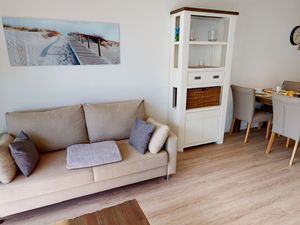 23677209-Ferienwohnung-4-Pelzerhaken-300x225-3